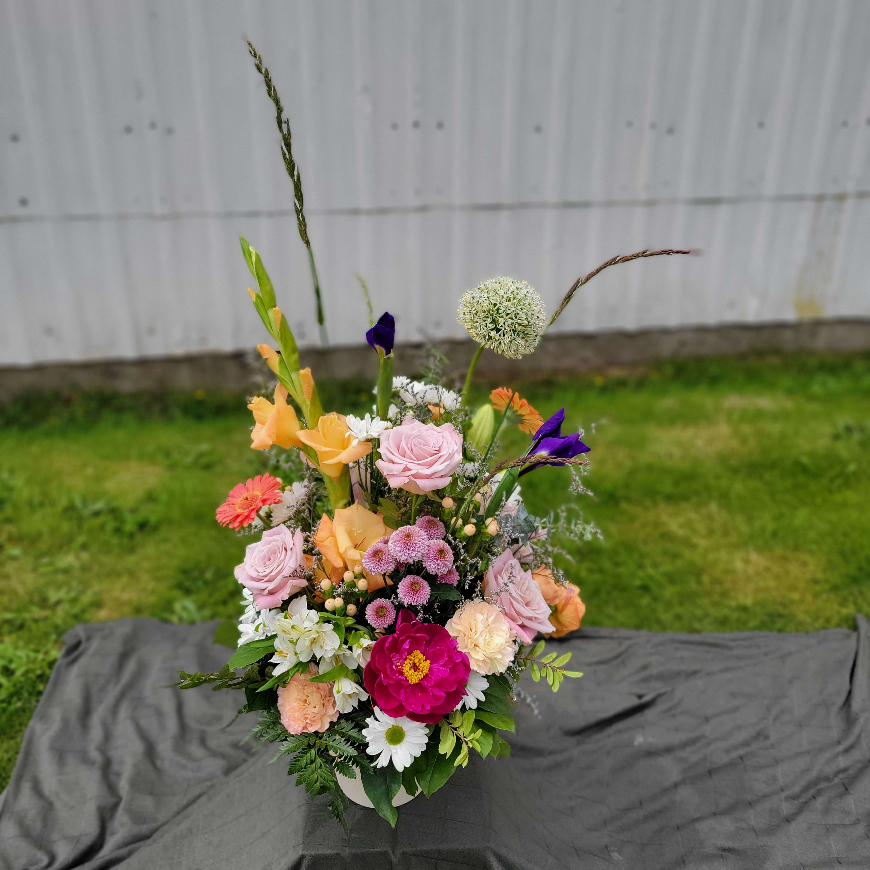 Bold June Blooms Flower Bouquet