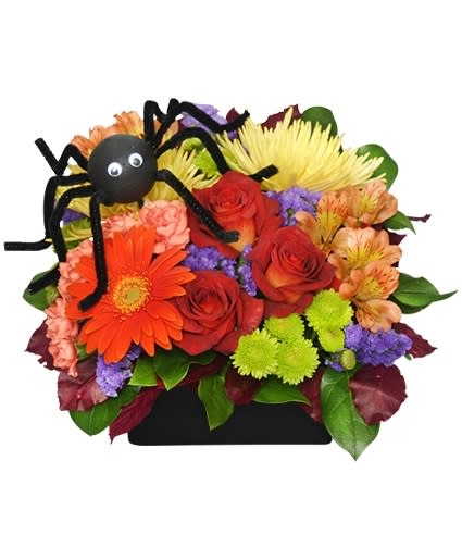 Along Came A Spider Halloween Bouquet
