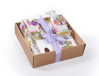Michel Design Gift Box Flower Bouquet