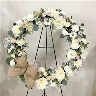 Wreath - Neutral/Subtle