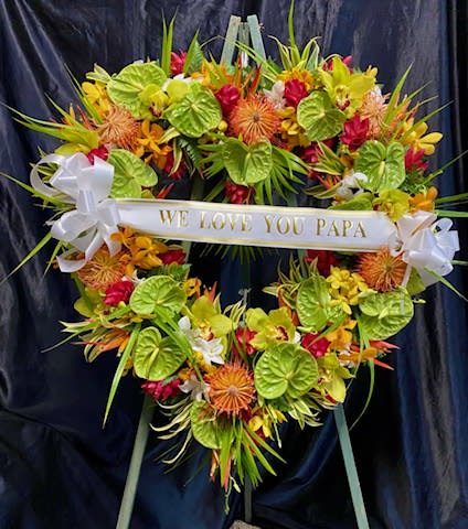 HEART SHAPE WREATH.  #2