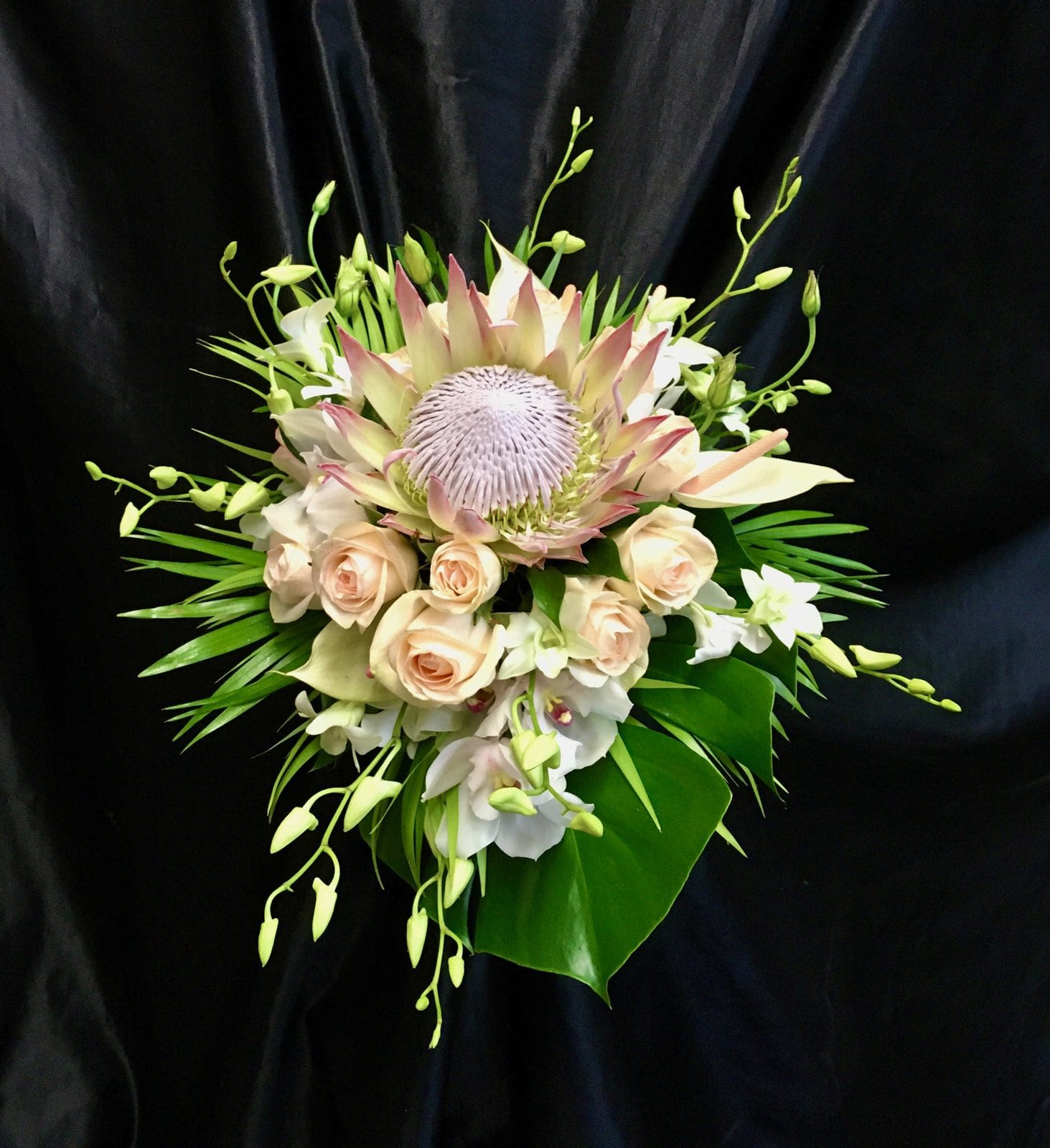 UNSTRUCTURED TROPICAL CLUTCH 2