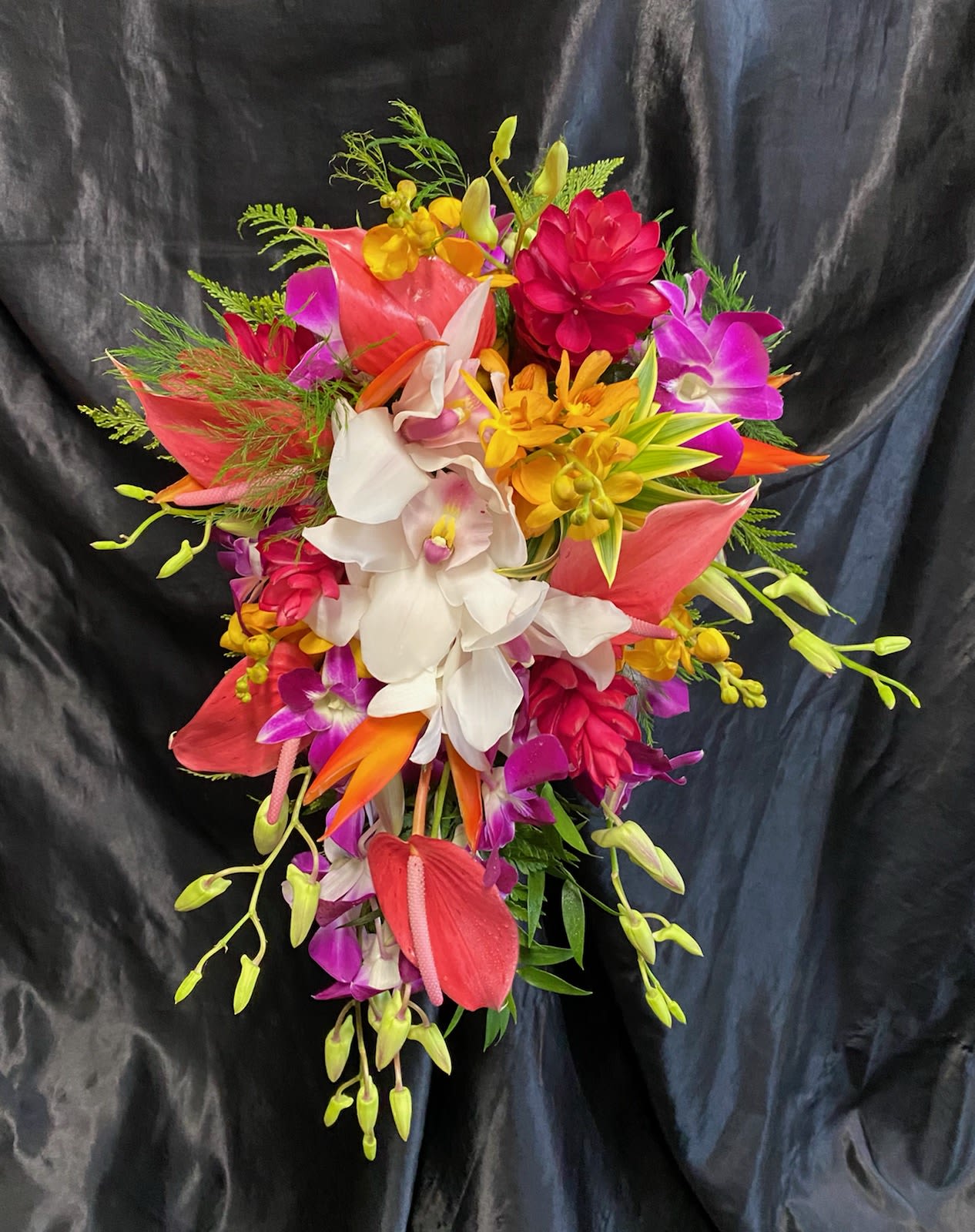 CASCADE BRIDAL TROPICAL