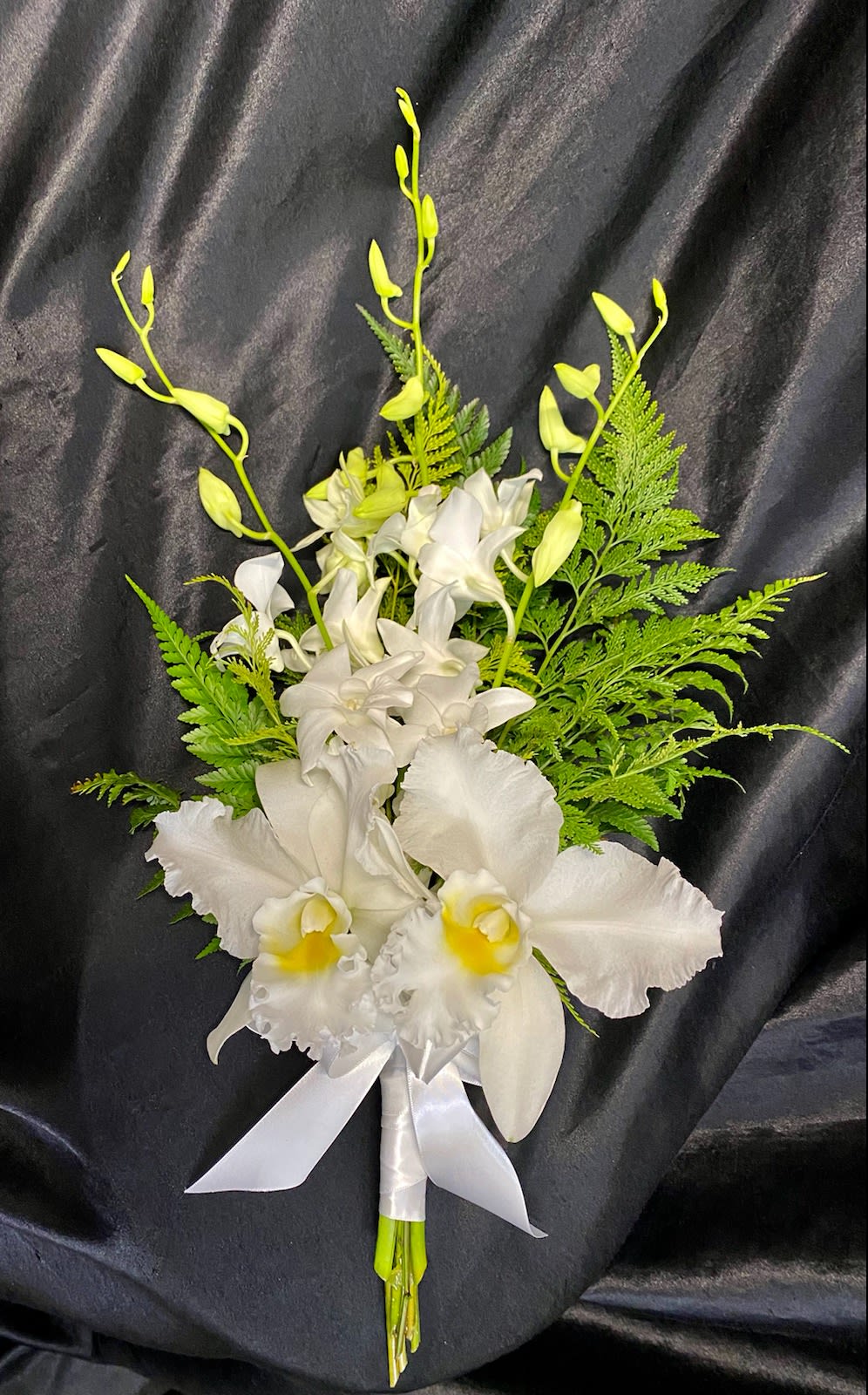 SIMPLE BRIDAL ORCHIDS