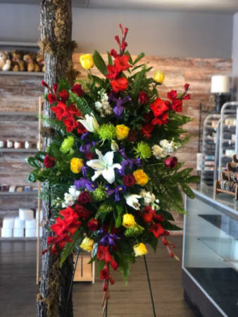 DAWNING LIGHT STANDING SPRAY