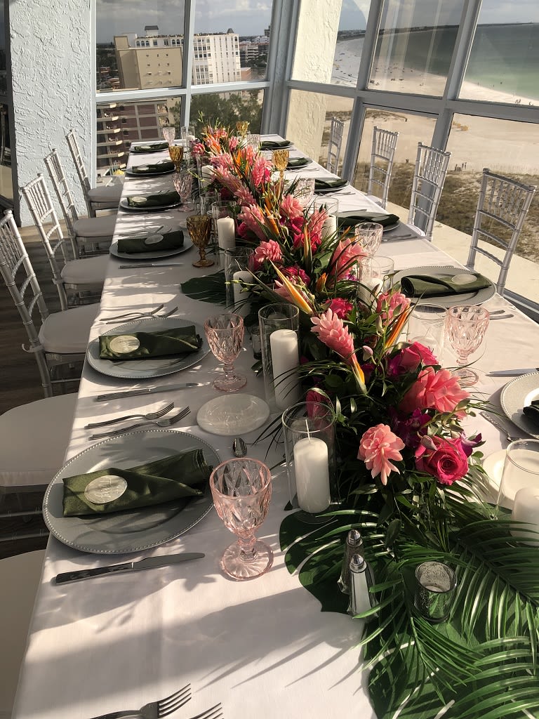 Tropical Floral Runner