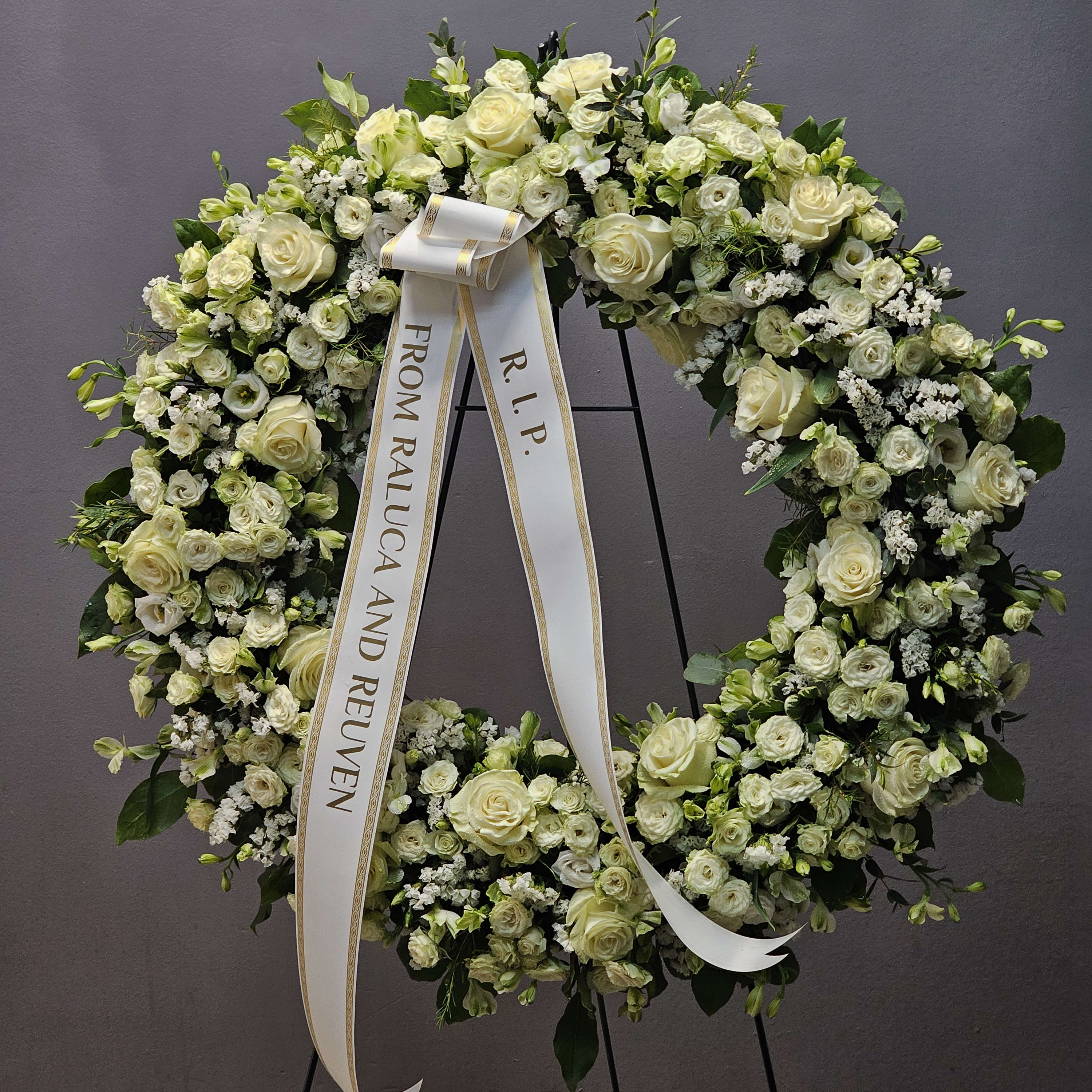 White Green Splendor Wreath
