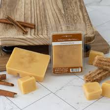 CINNAMON CHURRO 2.5OZ SOY WAX MELT Flower Bouquet