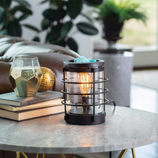 COASTAL FRAGRACE WARMER Flower Bouquet