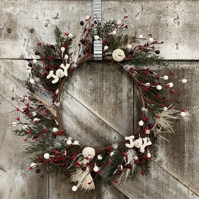 Your Frosty Friend Silk Wreath