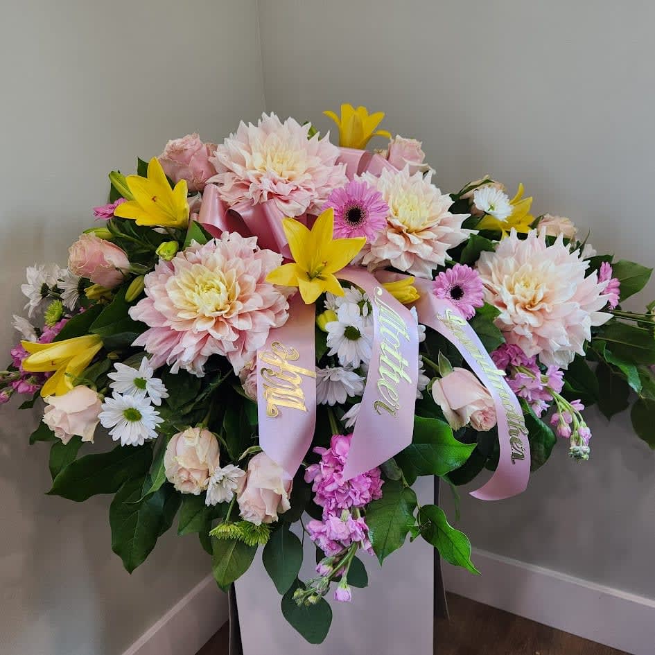 Casket Spray - Dahlia