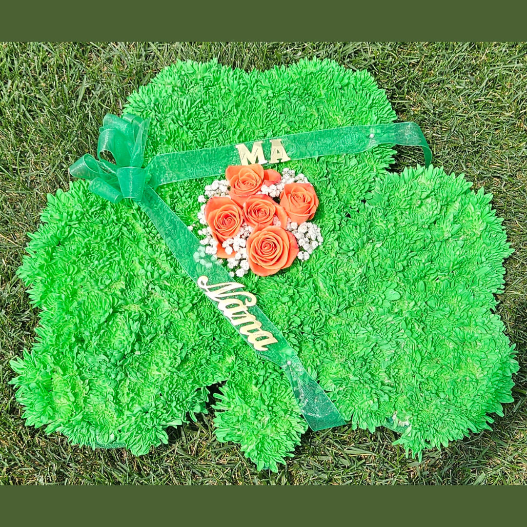 Sympathy Shamrock added roses
