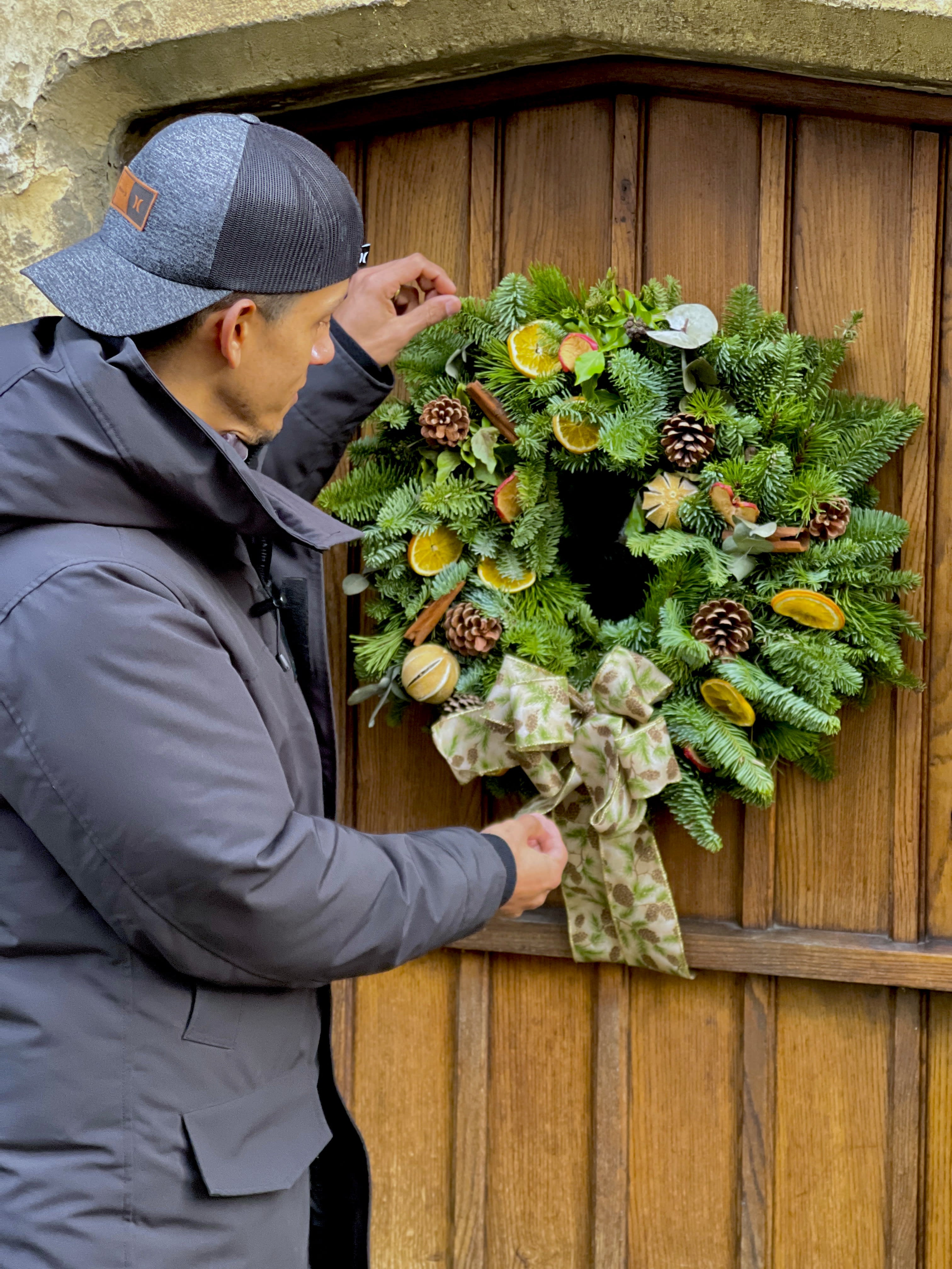 December 6th - Holiday Wreath Making Workshop Flower Bouquet