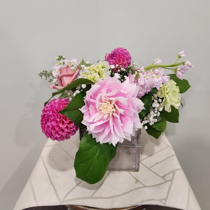 Magic Farmhouse Flower Bouquet