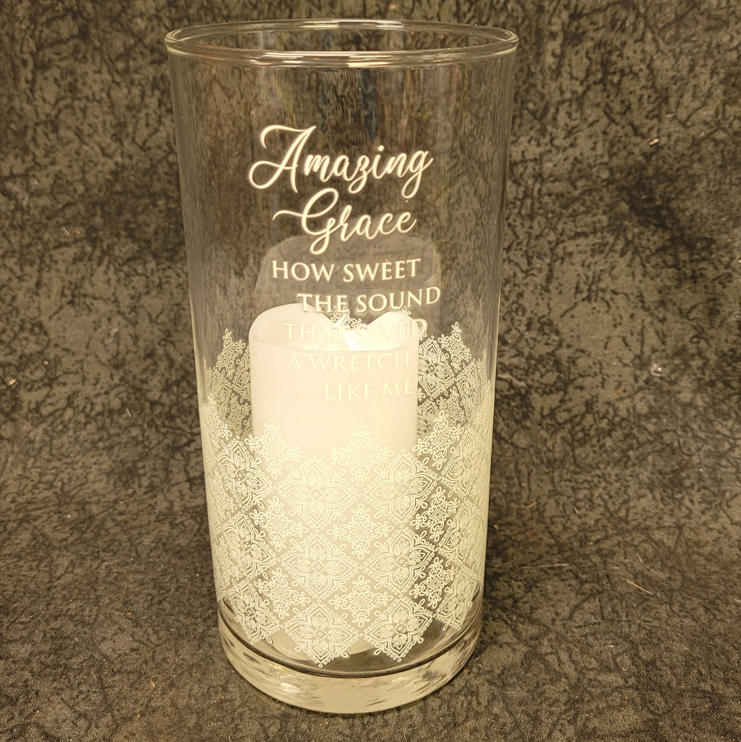 26944 - Hurricane Candle