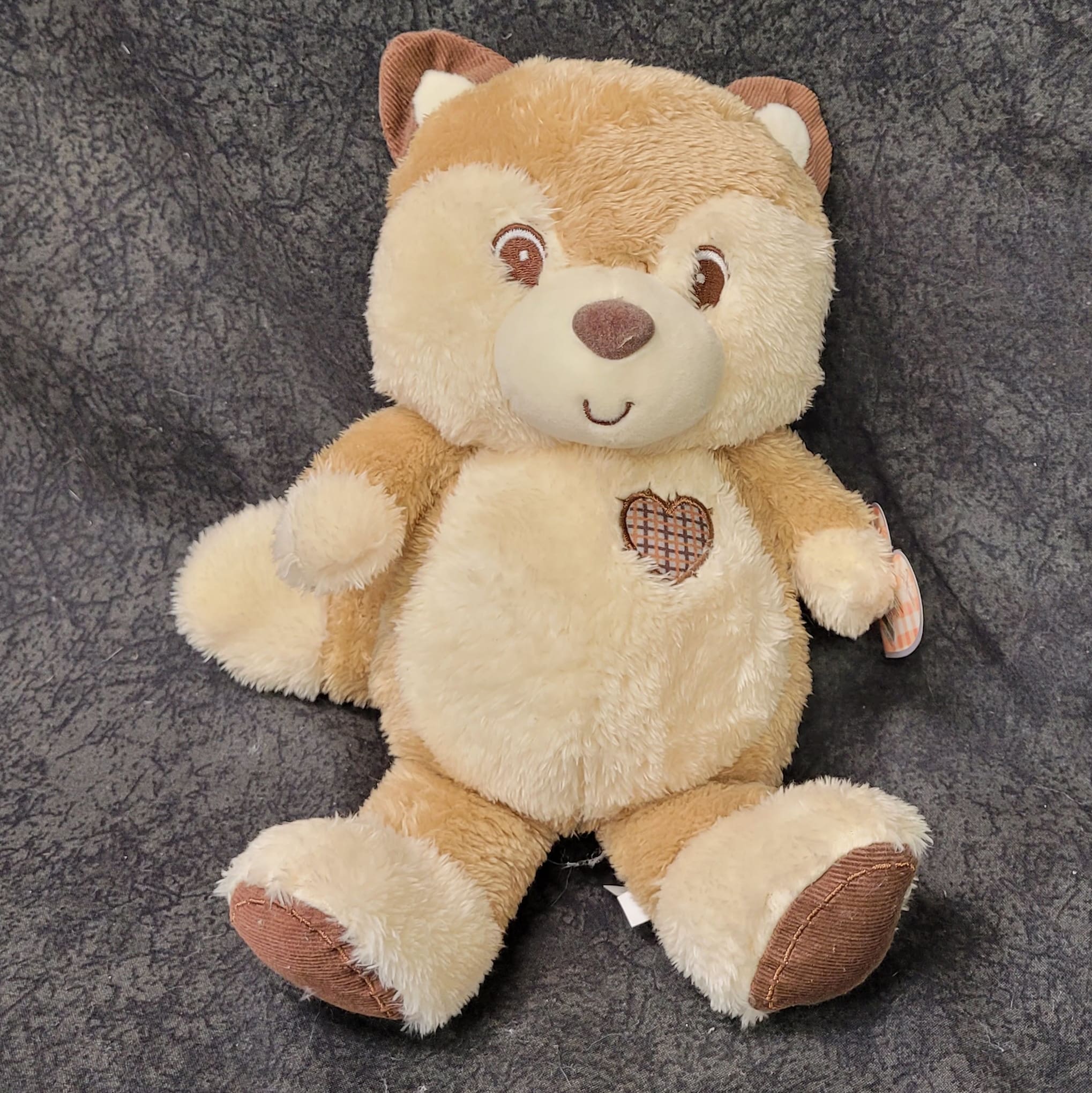 2425 - Tender Brodie Fox