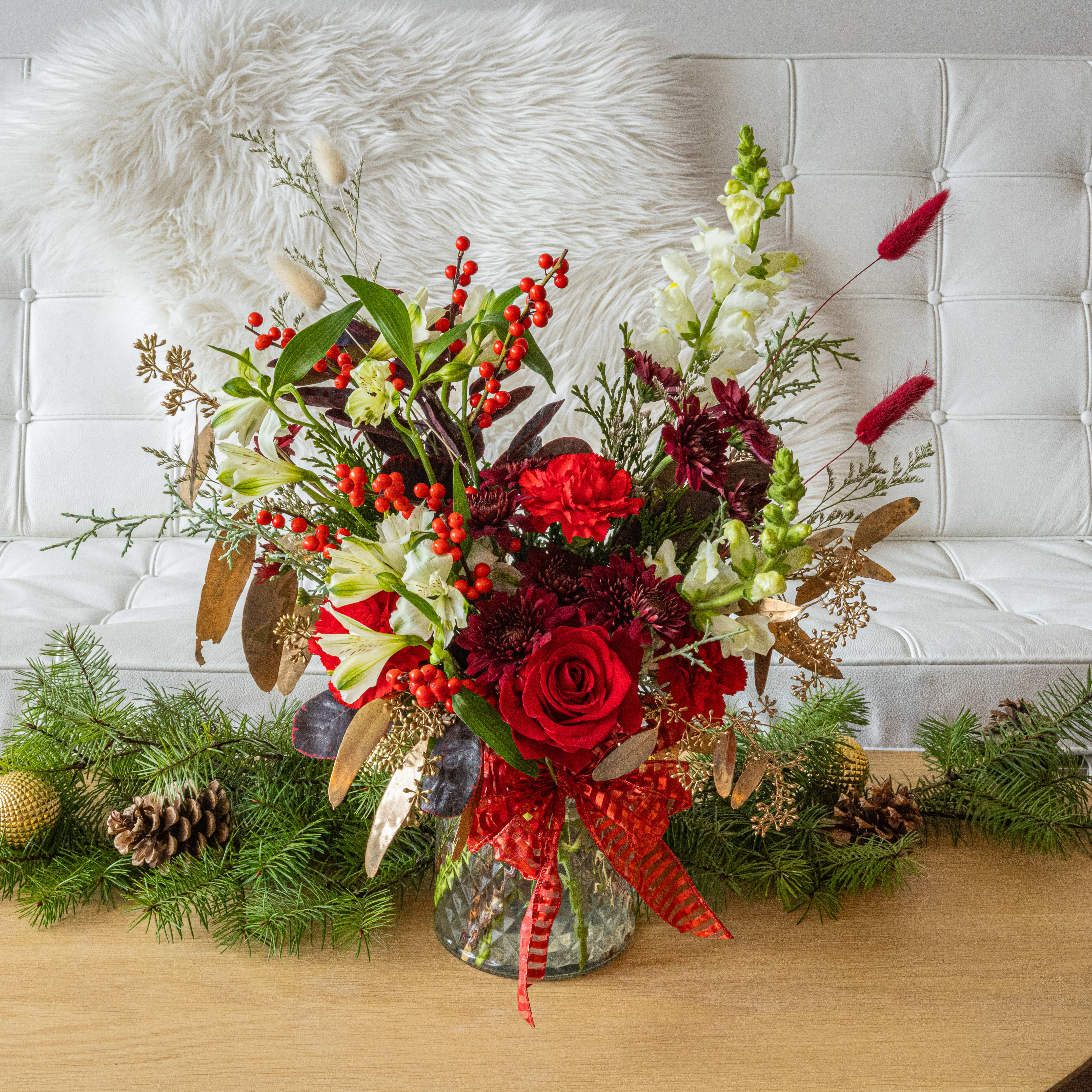 The Modern Christmas Flower Arrangement