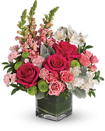 Teleflora’s Garden Girl Flower Bouquet