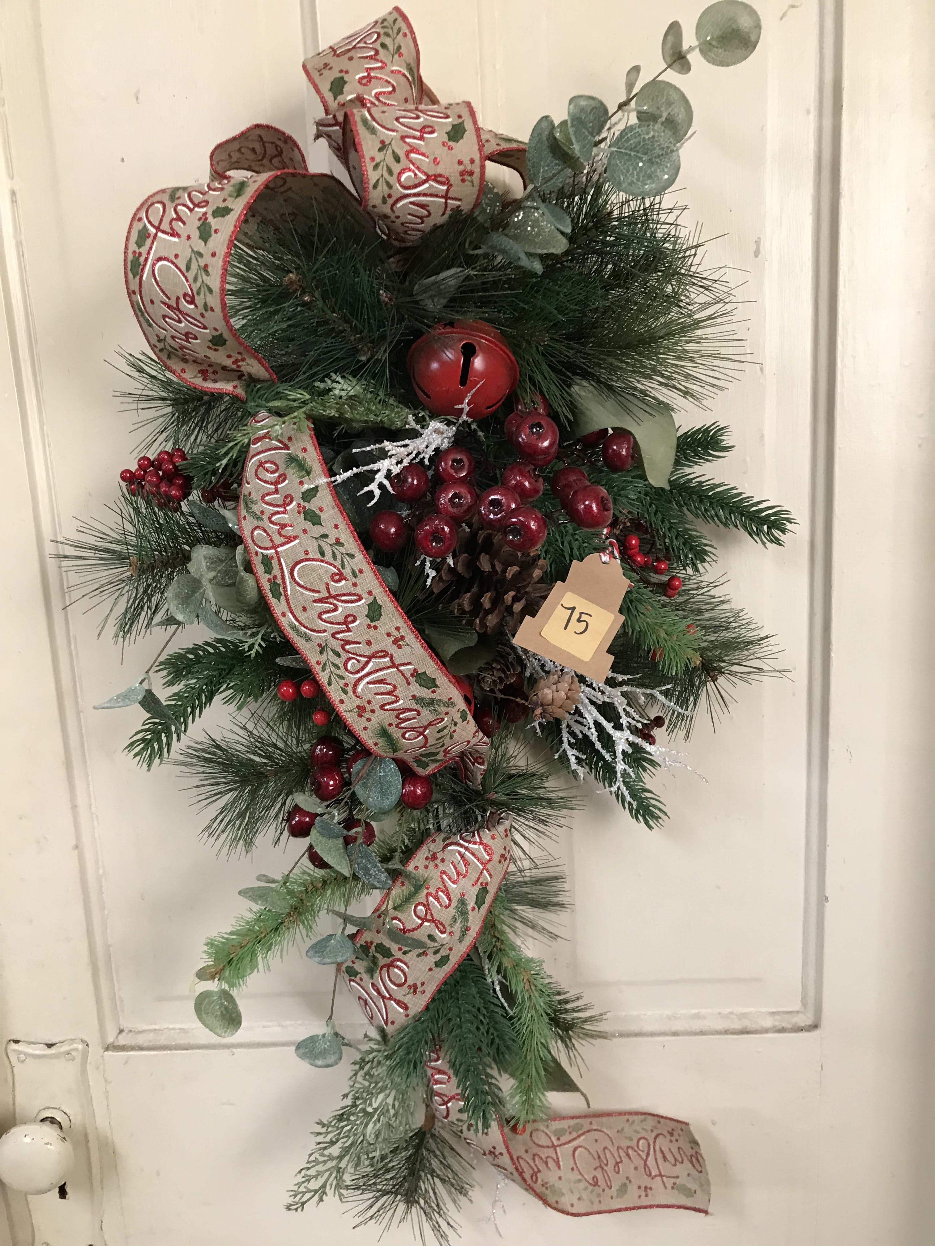 Traditional Christmas Swag Flower Bouquet