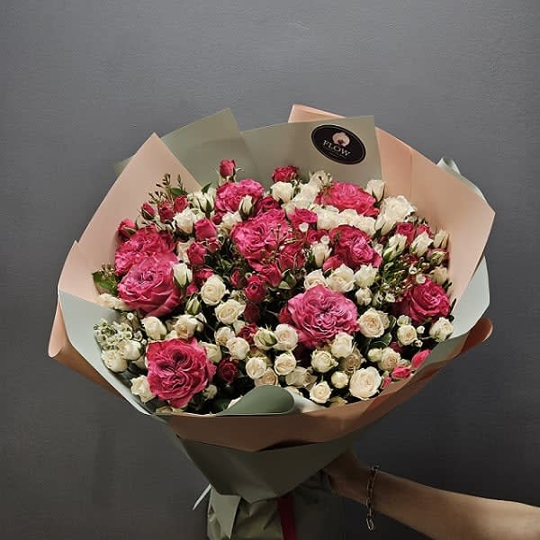 Cinthia Flower Bouquet