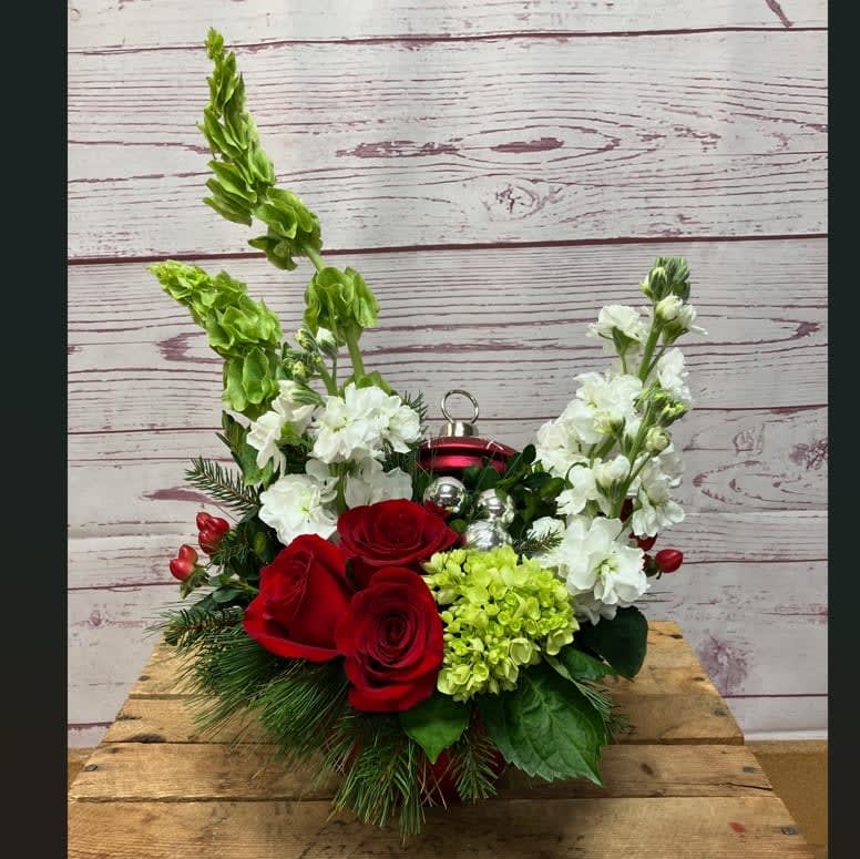 All that Glitters Holiday Ornament Flower Bouquet