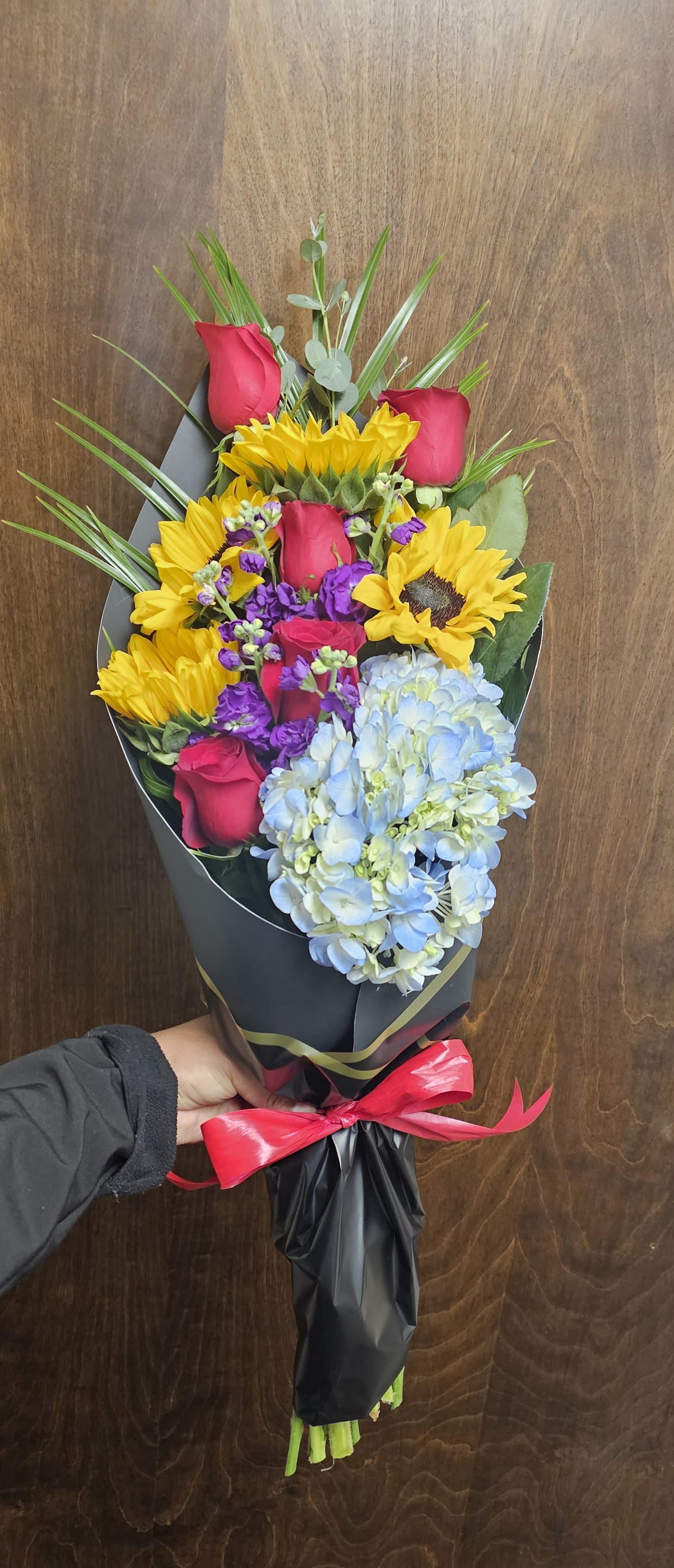 Rose and Sunflowers Wrapped Bouquet