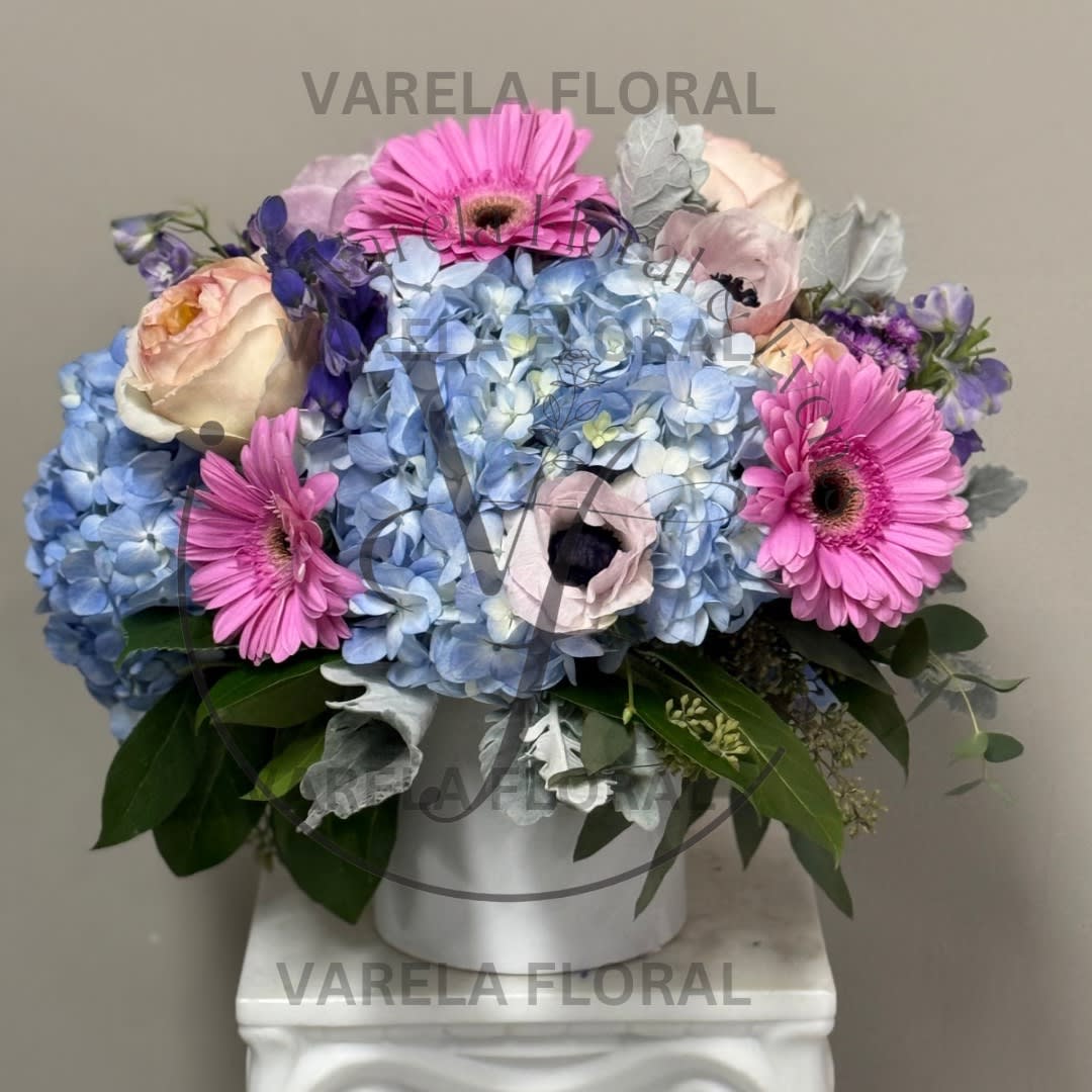 Blushing Serenity Flower Bouquet