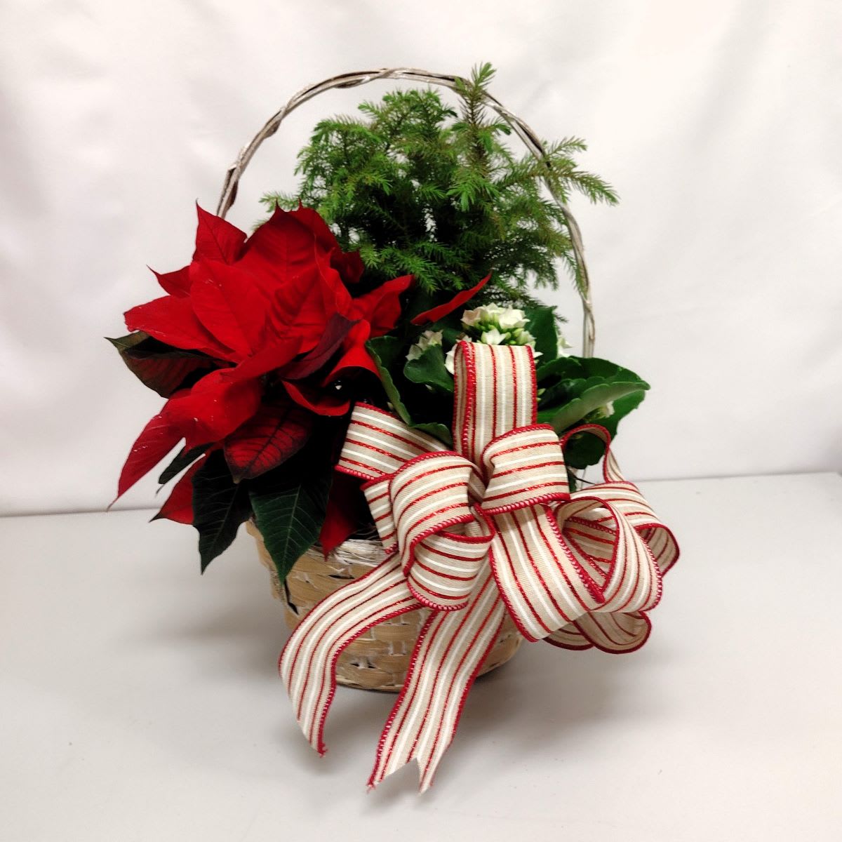 8" Holiday Homecoming Basket Flower Bouquet