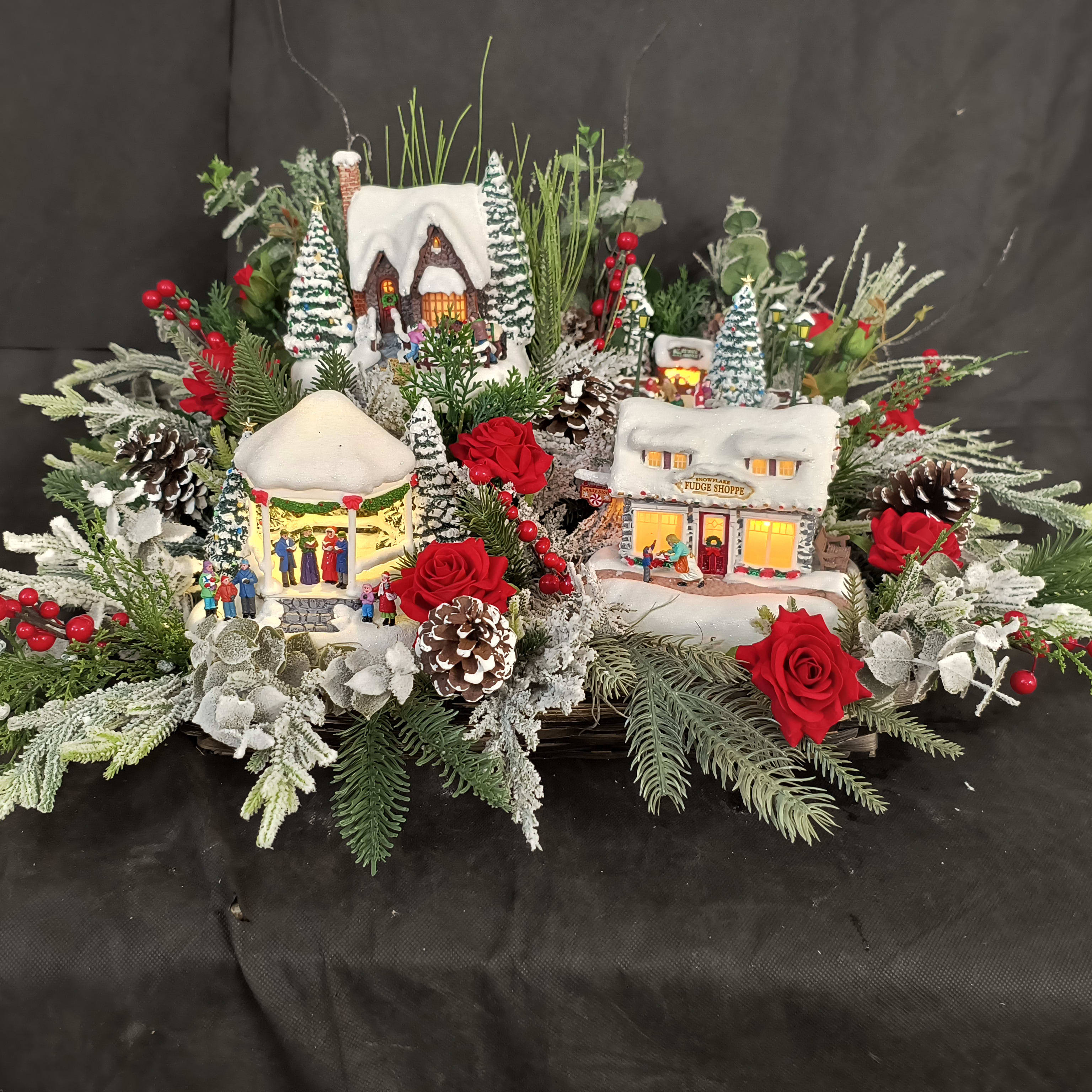 Thomas Kinkade Christmas Village Flower Bouquet