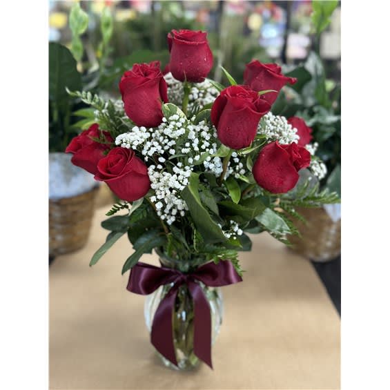 Classic Dozen Vase Flower Bouquet