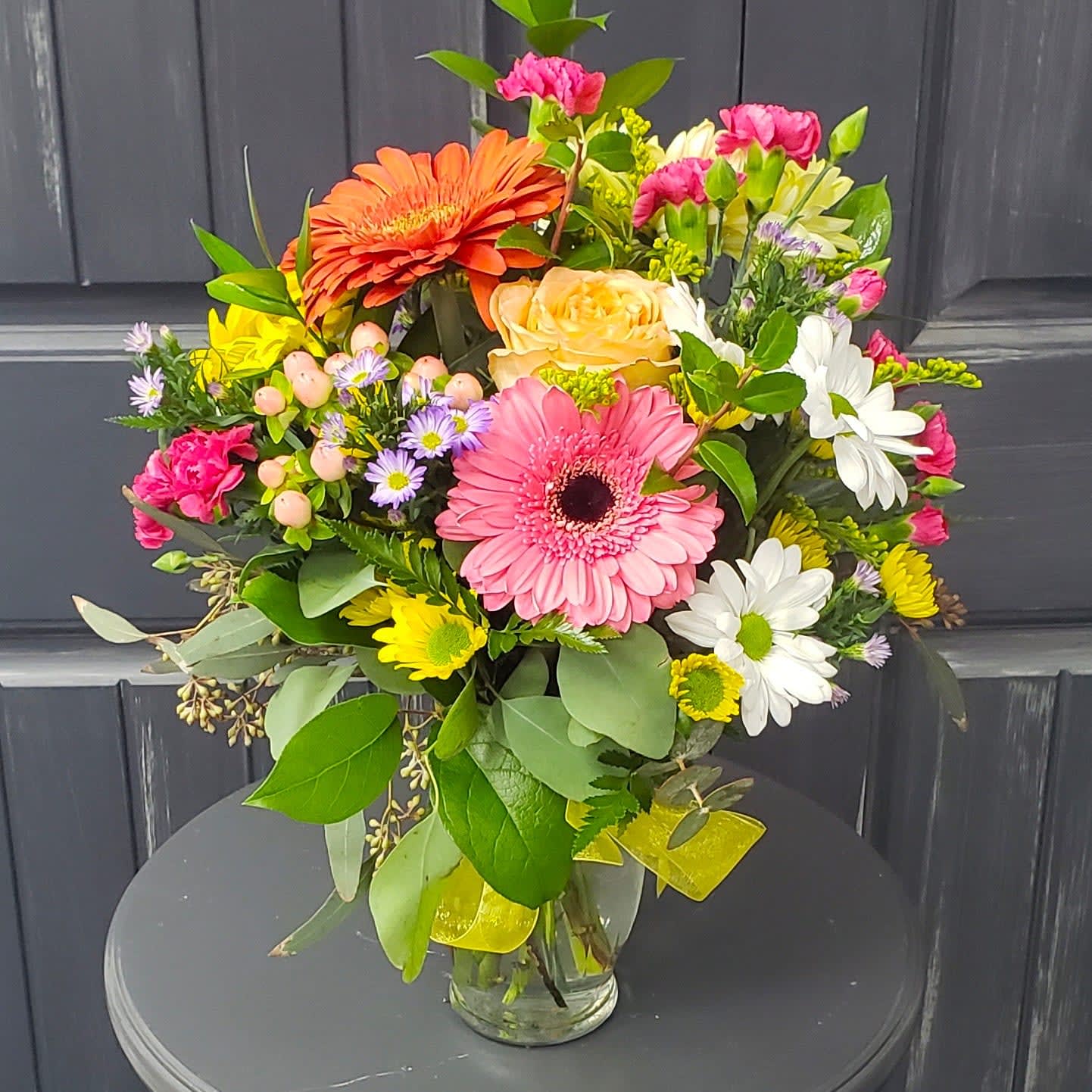 Bold Uplifting Bouquet- Web Item Flower Bouquet