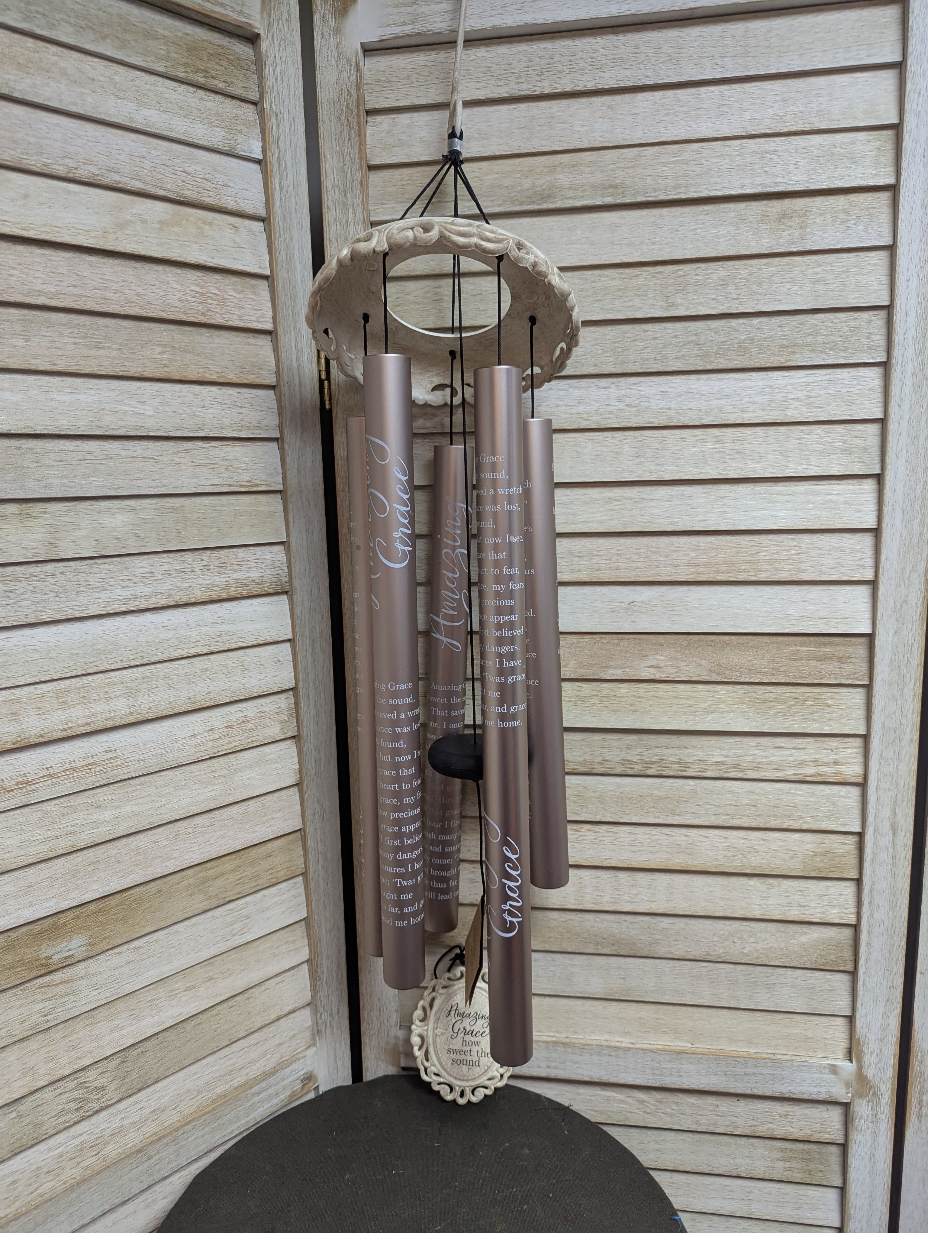 Vintage Rose Chime - 44" Flower Bouquet