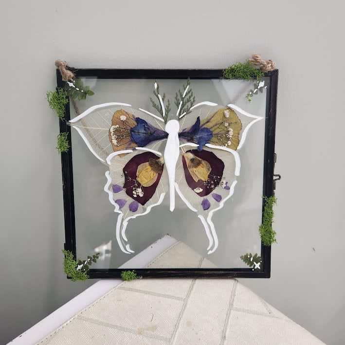 Flying Free Flower Bouquet