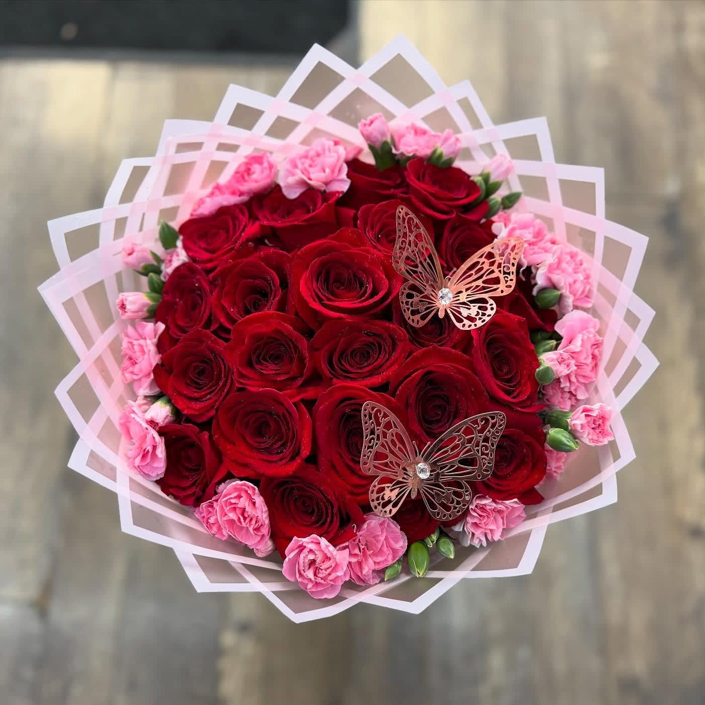 Stunning Beauty Ramo Buchon