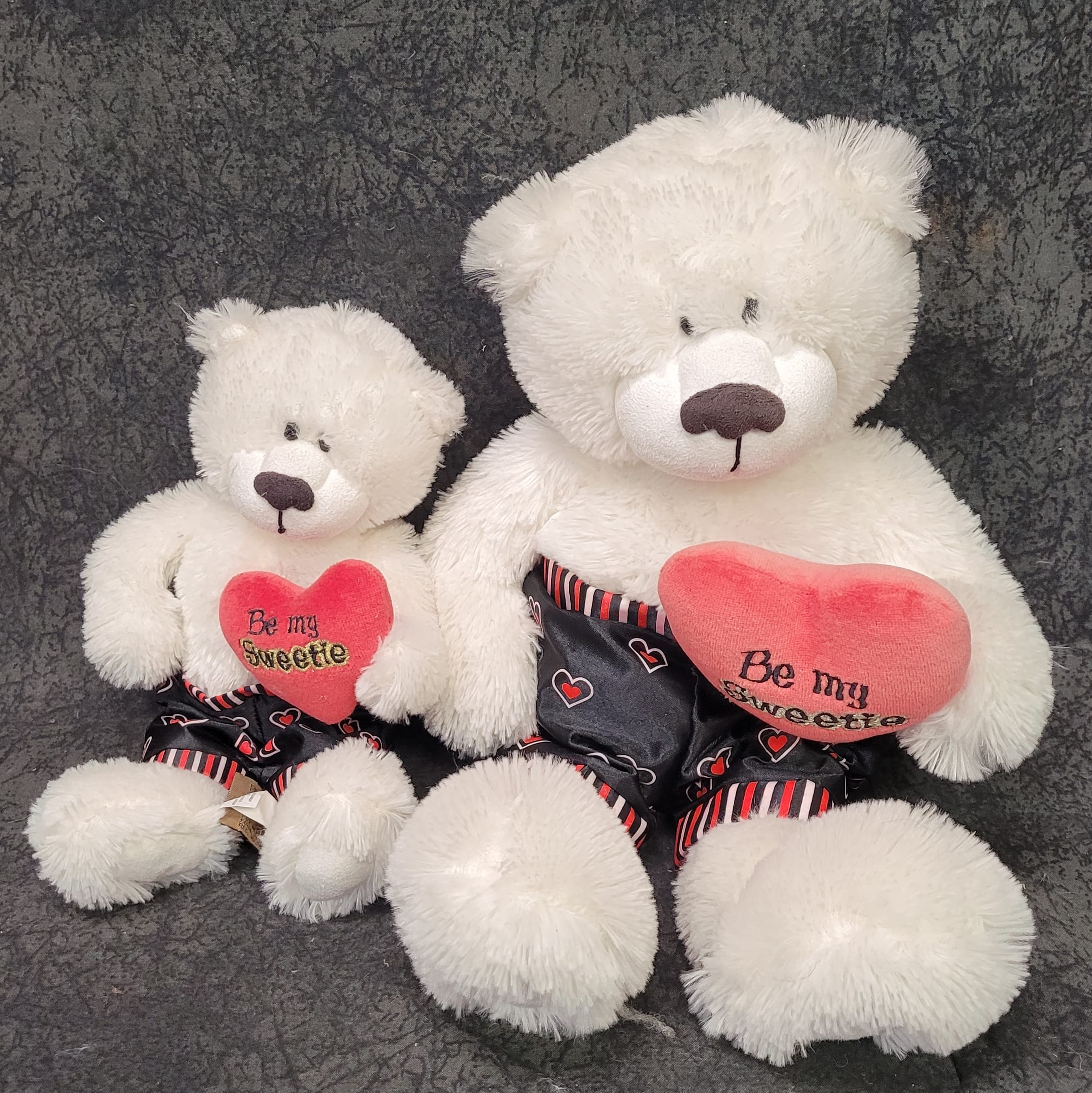 GAP1944 - I.M. Smitten Bear