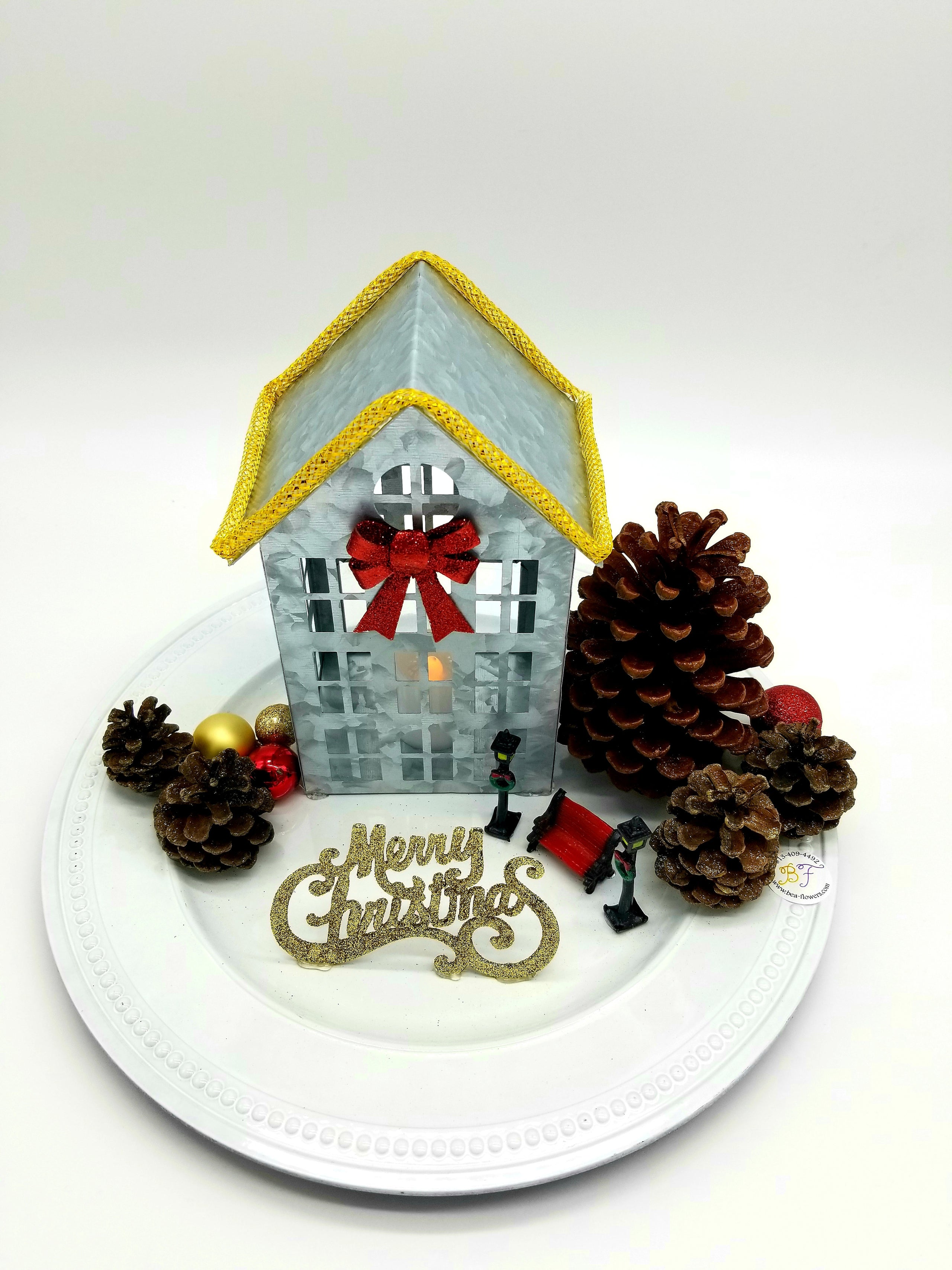 Advent/Christmas Decoration House with LED Candle Flower Bouquet