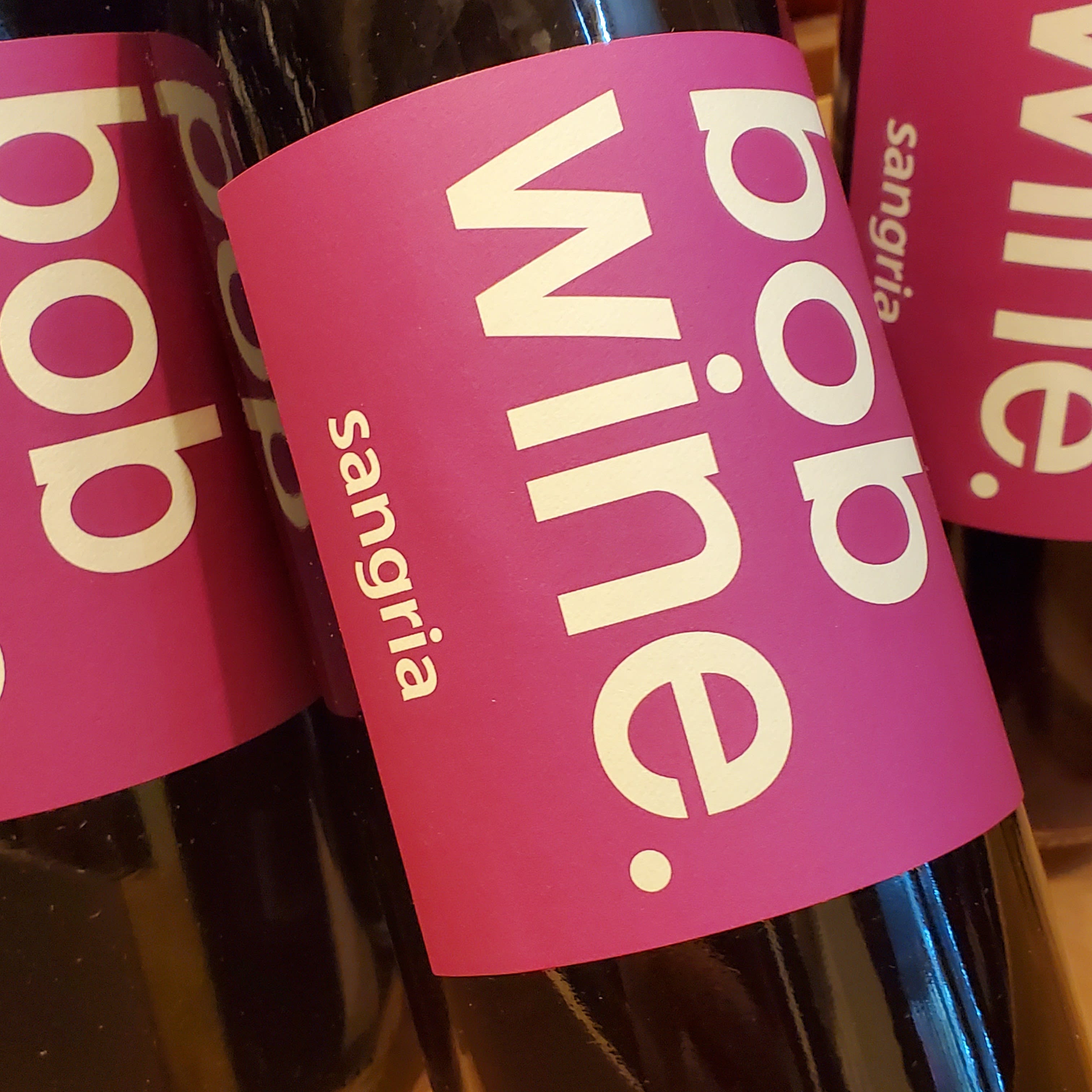 Bob Wine Sangria Flower Bouquet