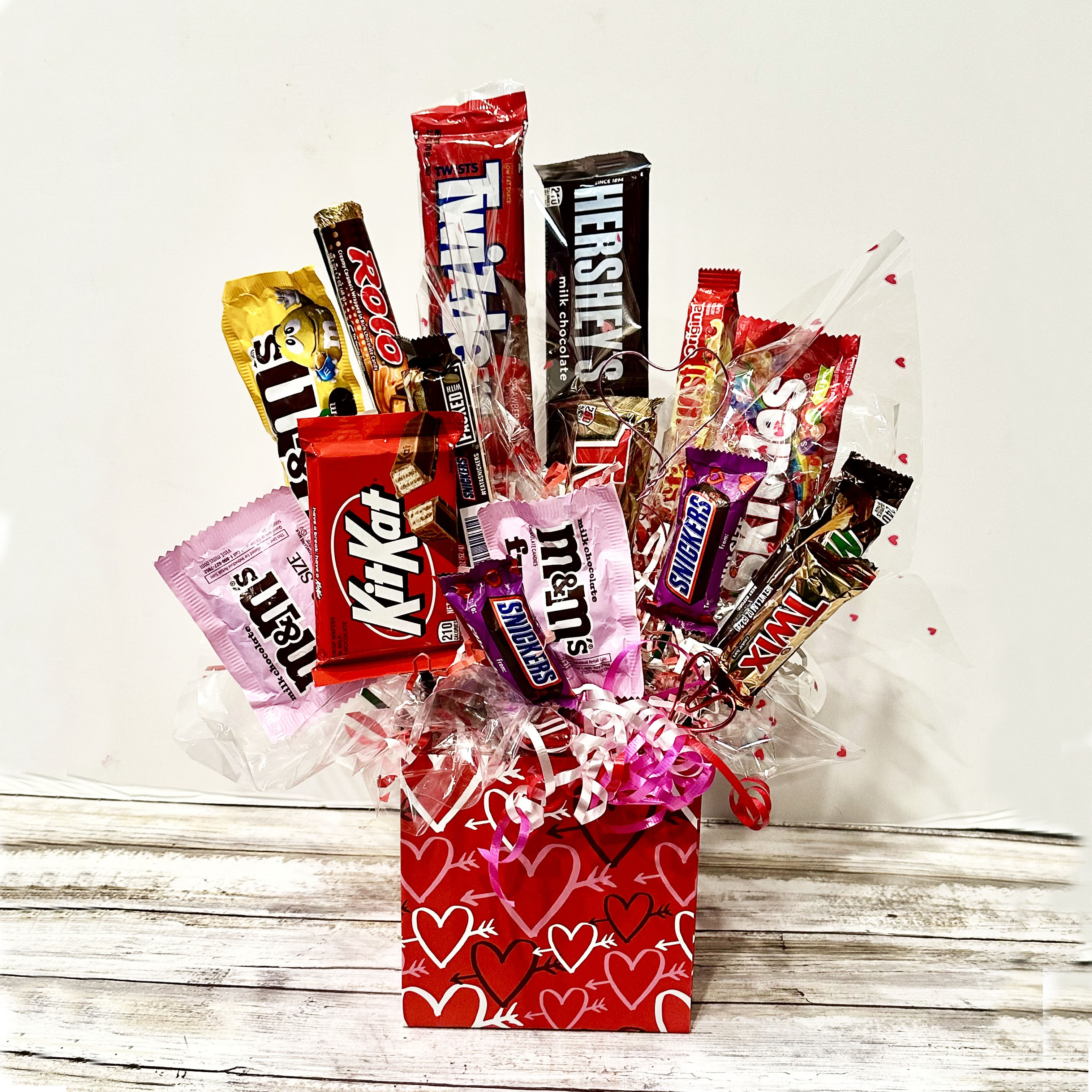 Deluxe Valentine's Candy Bouquet