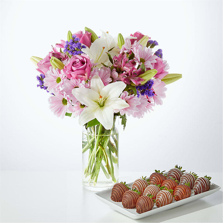 Lavender Fields Bouquet and Berry Bundle