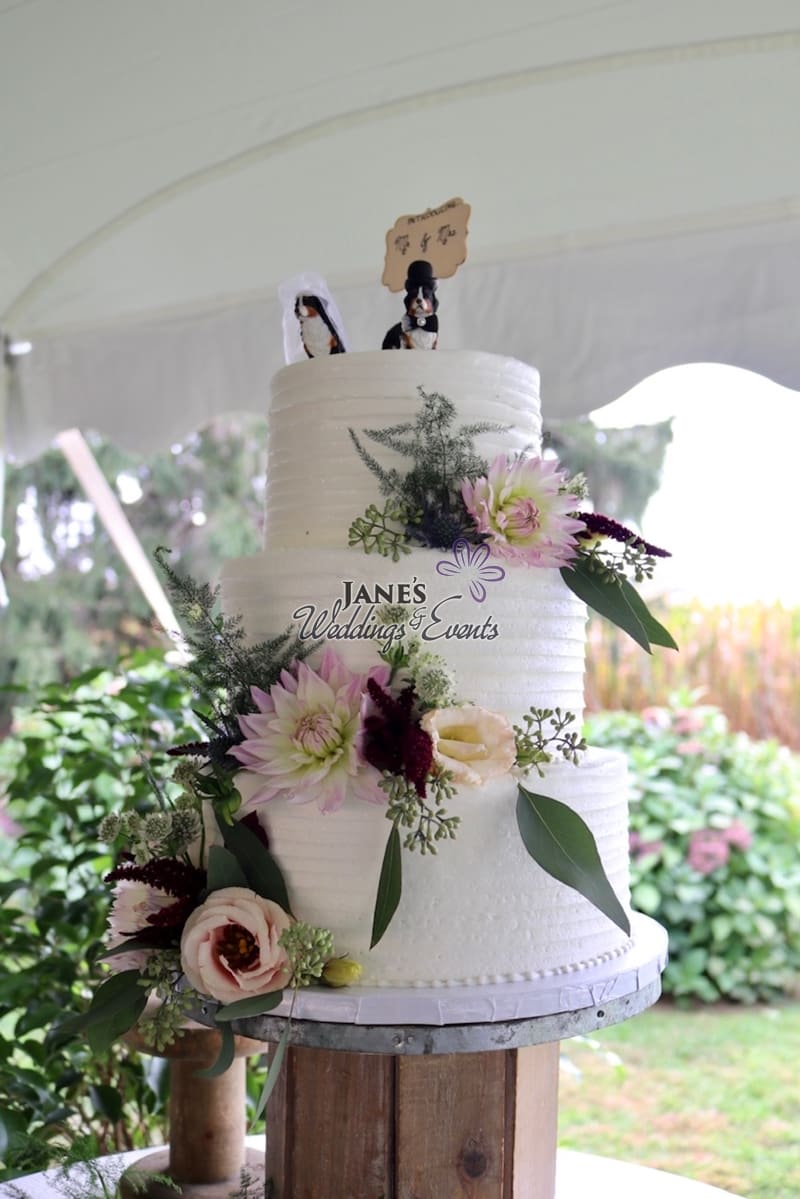 Wedding Bouquets and Flowers by Jane's Flower Shoppe in New Holland, PA