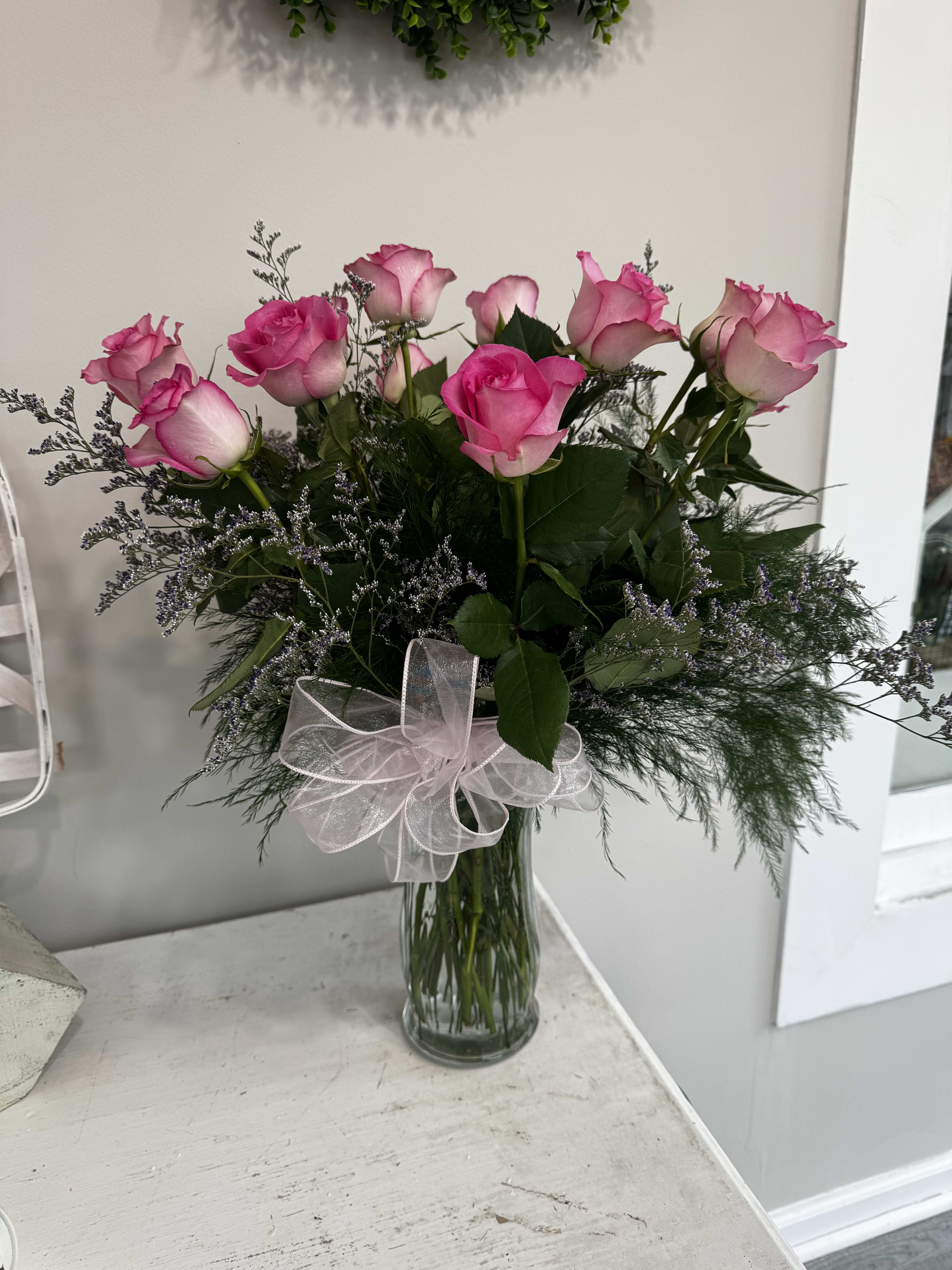 1 dozen Pink Roses
