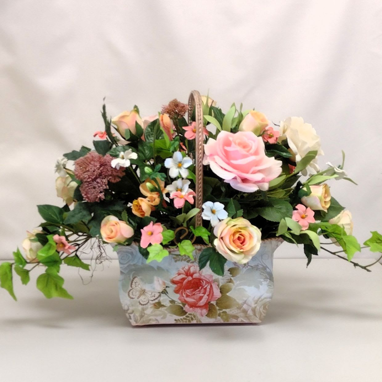 Antique Rose Silk Flower Bouquet