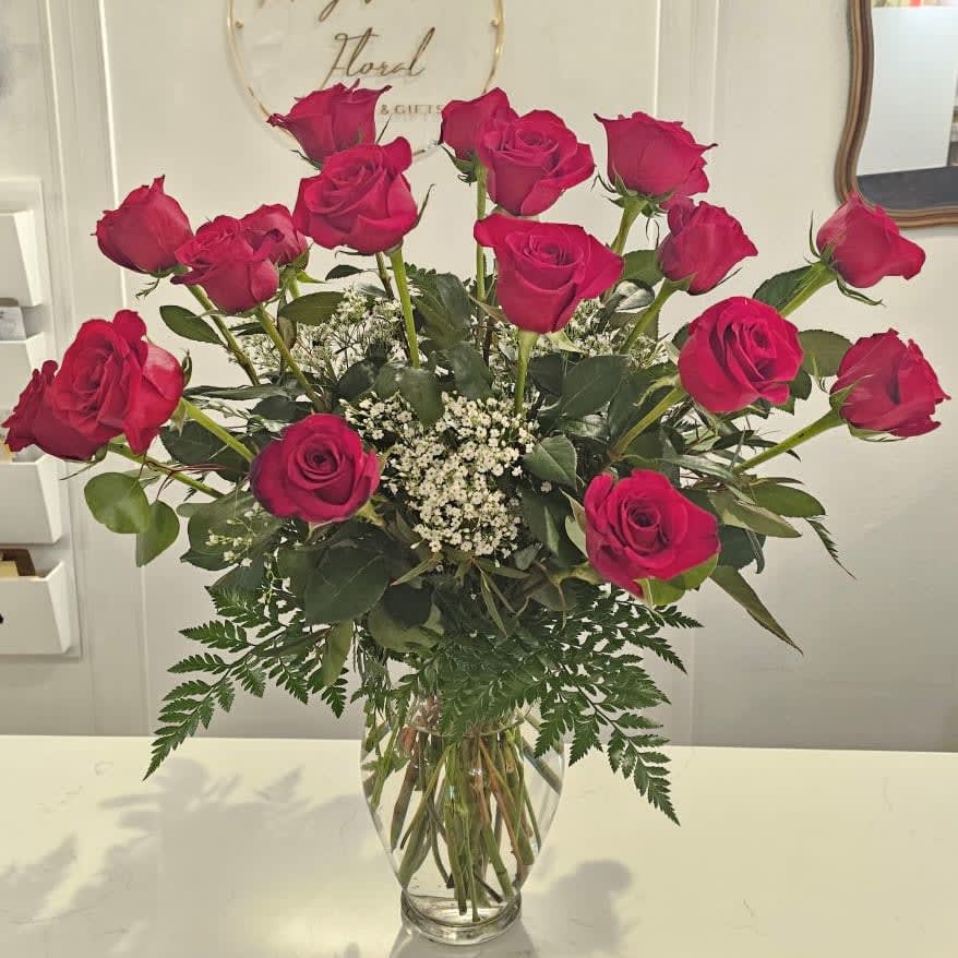 Classic Red Roses Flower Bouquet