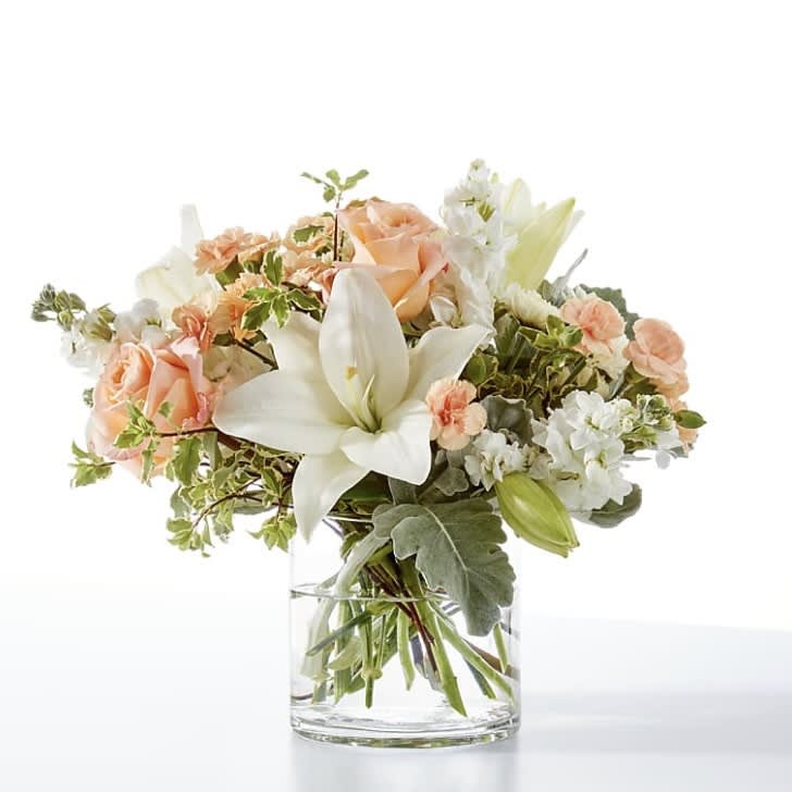 Peach of Cake Flower Bouquet