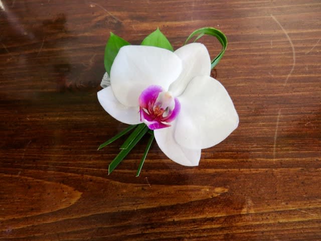 Homecoming Elegant Corsage