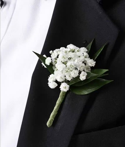 Babies Breath Boutonniere
