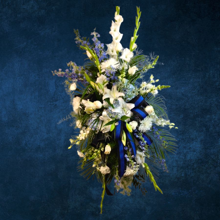 Traditions - Standing Spray