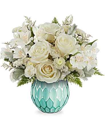 Chic Charm Vase Arrangement Flower Bouquet