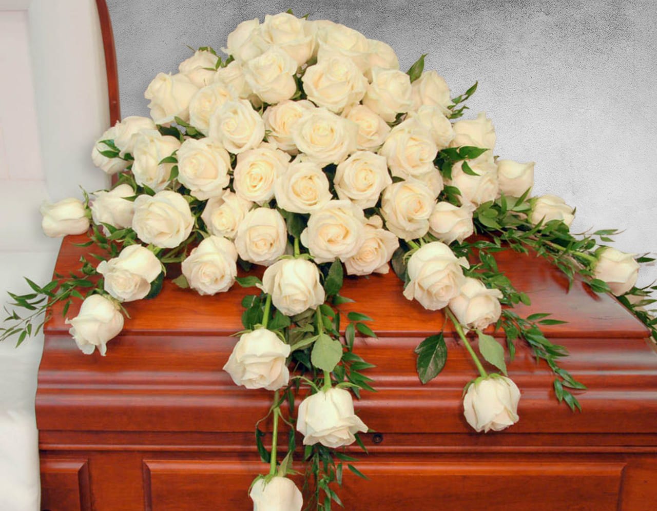 PEACEFUL ROSE Flower Bouquet