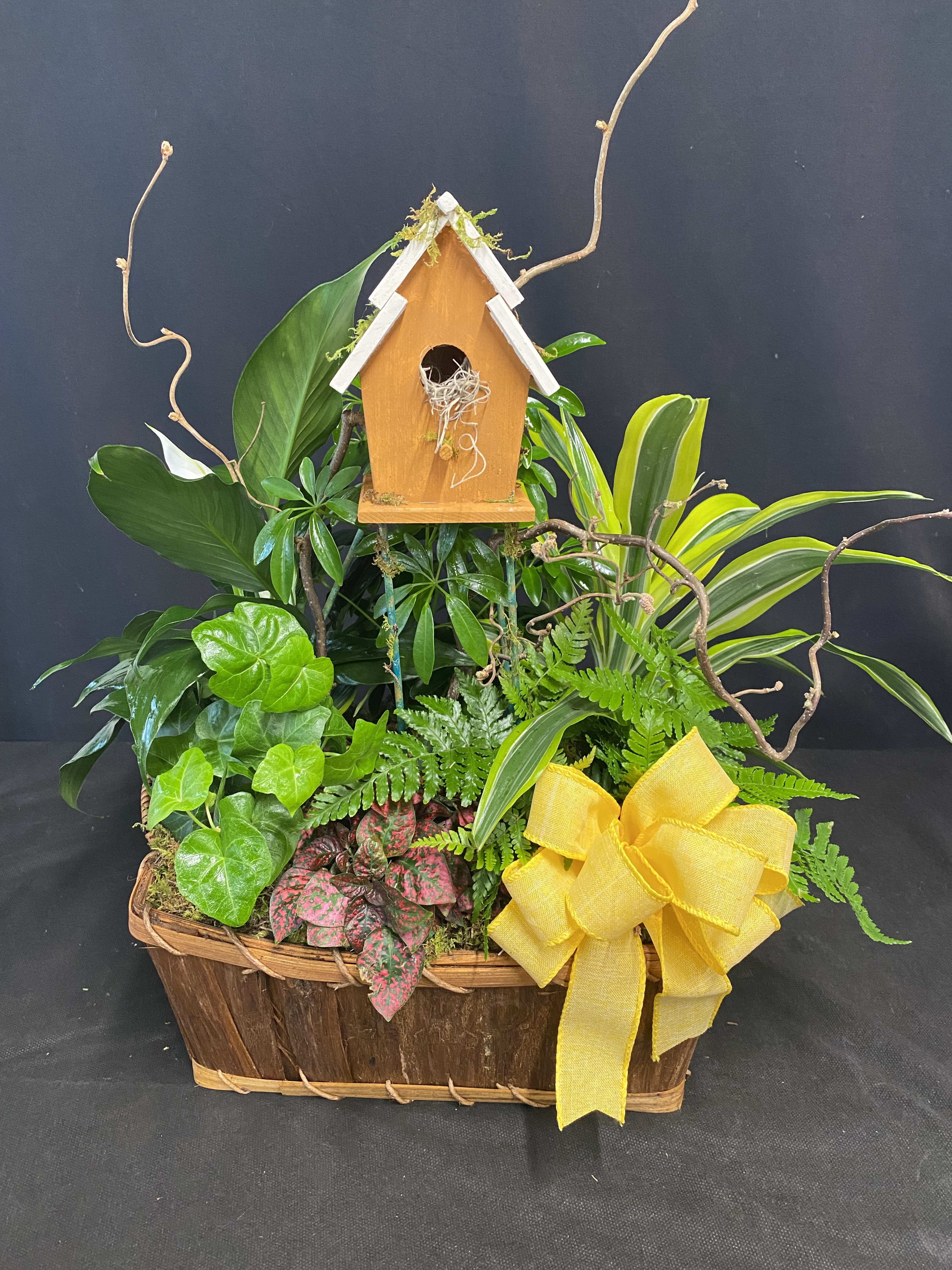 Birdhouse Garden Flower Bouquet